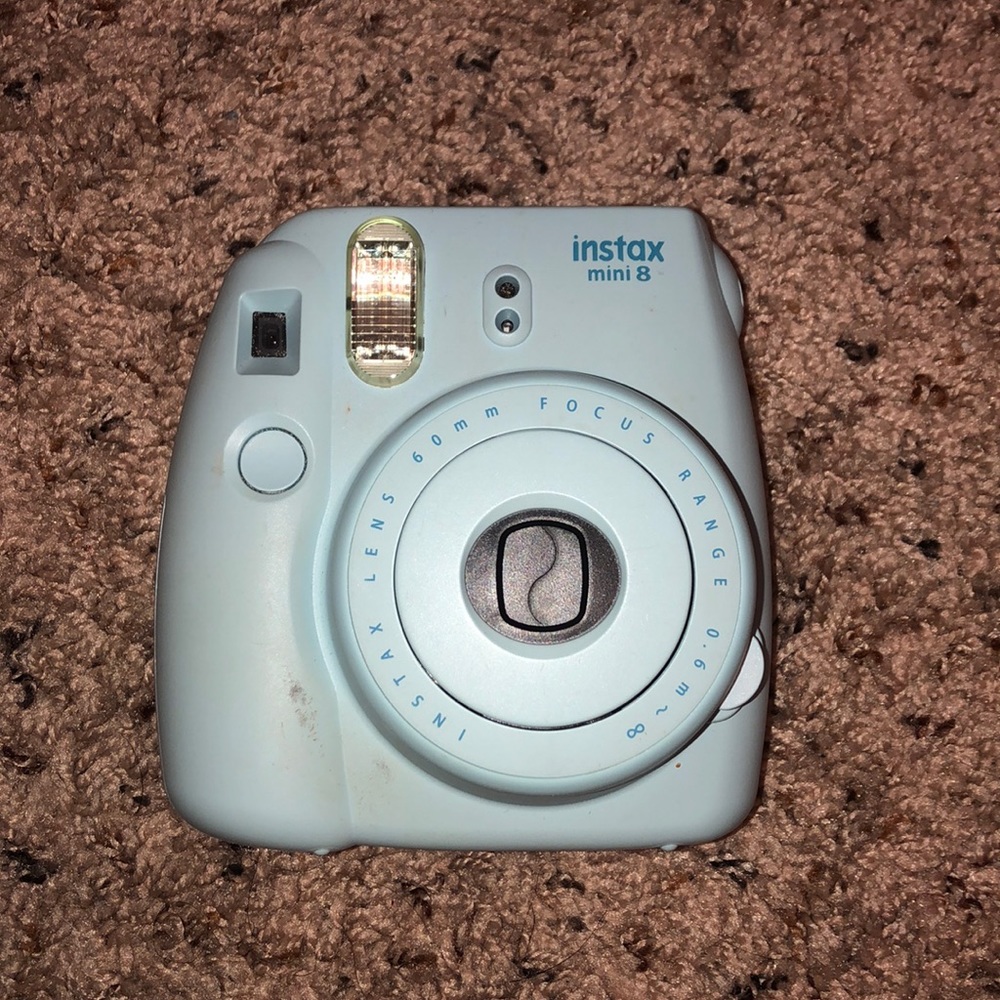 Instax Polaroid 8 with bag